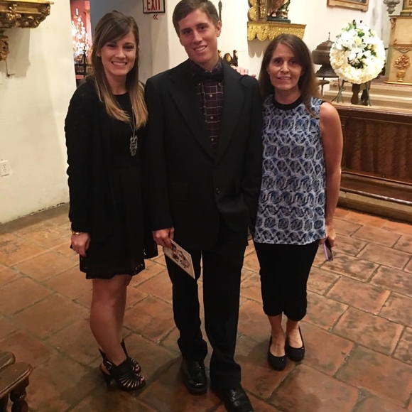 Meet your Posher, Pamela - Picture 1 of 1